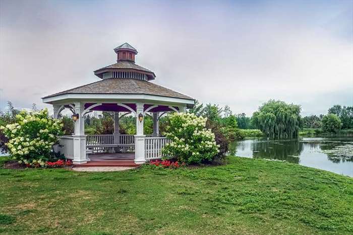5 raisons de faire poser une pergola bioclimatique dans une maison dans la Drome