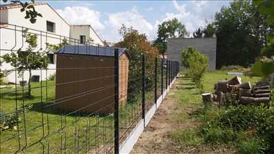 Photo Pose de clôture n°790 à Niort par ATYPIC JARDIN