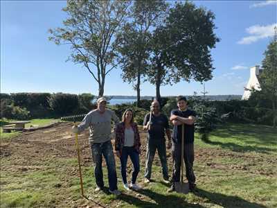 Photo spécialiste de l'entretien d'espace vert n°950 à Quimper par LES JARDINIERS BRETONS