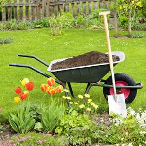 BMR Jardinage, un jardinier à Puteaux