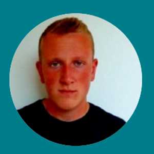 Esteban, un élagueur de haies à Tourcoing